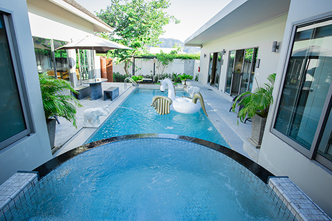 Private Pool Villa : Yipmunta Private Pool Villa Phuket, Cherngtalay, Talang, Phuket,