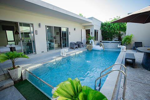 Private Pool Villa : Yipmunta Private Pool Villa Phuket, Cherngtalay, Talang, Phuket,