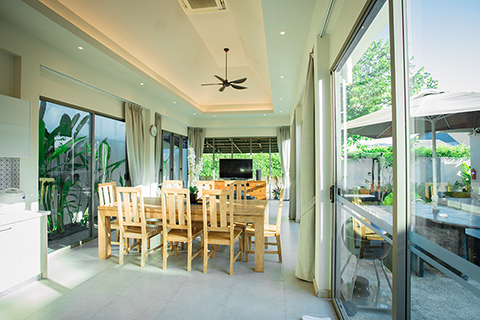 Private Pool Villa : Yipmunta Private Pool Villa Phuket, Cherngtalay, Talang, Phuket,